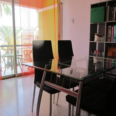 Lamanco Court City Centre * لارنكا